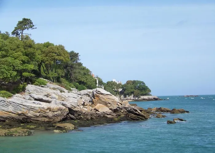 Authentique Avec Terrasse, Jardin Clos Et Wifi A - Fr-1-426-140 Nyaraló *