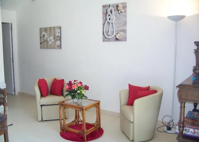 Authentique Avec Terrasse, Jardin Clos Et Wifi A - Fr-1-426-140 La Garnache