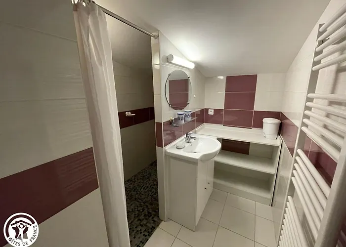 Authentique Avec Terrasse, Jardin Clos Et Wifi A - Fr-1-426-140 Сasa de vacaciones